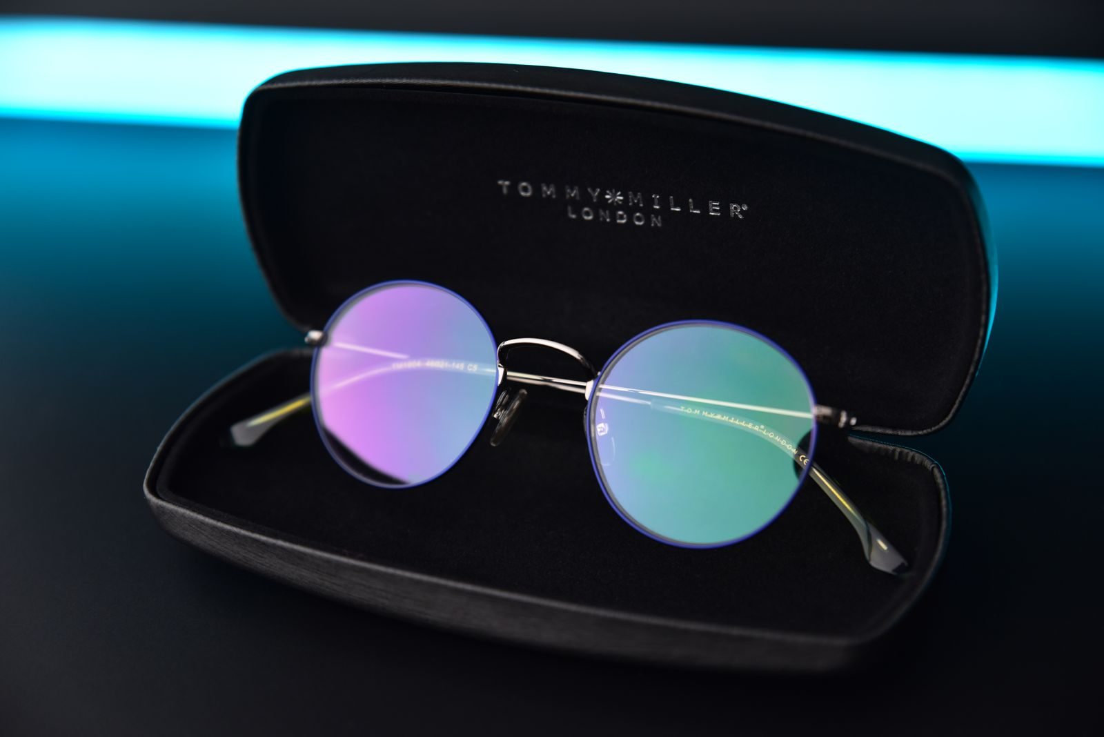 Glasses in an open case